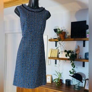 Tristan Dress – Size 12, Sleeveless, Geometric Print, Back Zipper